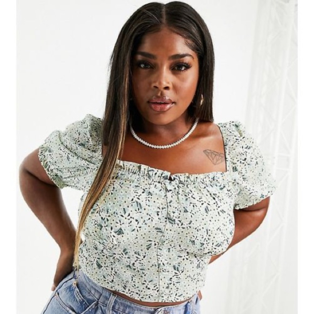 PLUS SIZE URBAN BLISS FLORAL CROP BLOUSE